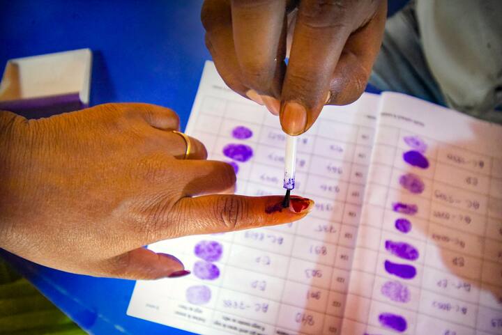 राजधानी दिल्ली में भी 25 मई को वोटिंग होने जा रही है, इसे लेकर प्रशासन की तरफ से तमाम तैयारियां पूरी हो चुकी हैं.