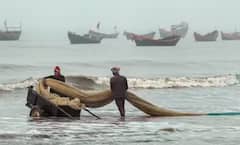 Cyclone Remal : ਤੇਜ਼ ਰਫਤਾਰ ਨਾਲ ਬੰਗਾਲ ਵੱਲ ਵਧ ਰਿਹਾ ਚੱਕਰਵਾਤੀ ਤੂਫਾਨ ਰੇਮਲ! ਕਿਤੇ ਕੜਾਕੇ ਦੀ ਧੁੱਪ ਤੇ ਕਿਤੇ ਪਵੇਗਾ ਭਾਰੀ ਮੀਂਹ, ਇਨ੍ਹਾਂ ਸੂਬਿਆਂ 'ਚ ਰਹੇਗਾ ਅਸਰ