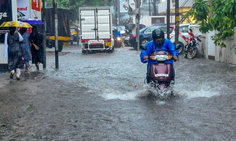 kerala rains havoc imd orange alert helpline દક્ષિણ ભારતમાં વરસાદે મચાવ્યો કેર, કેરળમાં ભારે વરસાદને કારણે ચારનાં મોત