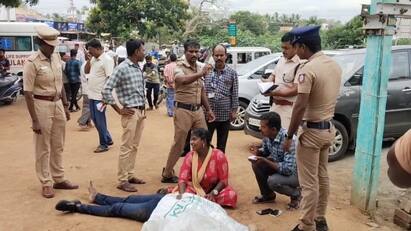 Nellai Deepak Raja murdered Case filed under SC/ST  Act Four person arrested - TNN தீபக் ராஜா படுகொலை வழக்கில்  4 பேர் கைது கூலிப்படை நவீனிடம் தீவிர விசாரணை