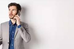 Unknown Number: કોઇ કૉલ કરીને સતત પરેશાન કરે છે તો આ રીતે શોધો તેનું નામ