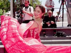 Cannes 2024: કાન્સના રેડ કાર્પેટમાં સાડી પહેરી ઉતરી બાંગ્લાદેશની એક્ટ્રેસ, જુઓ તસવીરો