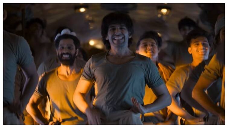 Chandu Champion Song Satyanaas Out: Kartik Aaryan Dances Inside A Train In This Peppy Number Chandu Champion Song Satyanaas Out: Kartik Aaryan Dances Inside A Train In This Peppy Number