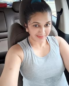 Trinayani Serial Actress Pavithra Jayaram: 'త్రినయని' తిలోత్తమ బ్యూటీ సీక్రెట్ - 50 ఏళ్ల వయసులో ఆ గ్లామర్ వెనుక కష్టం ఈ ఫోటోల్లో చూడండి