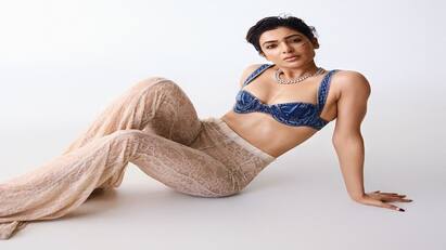 Samantha Ruth Prabhu: સમંથા રૂથ પ્રભુ દક્ષિણ ભારતની ટોચની અભિનેત્રીઓમાંની એક છે. પુષ્પા ફિલ્મના આઈટમ સોંગ ઓ અંટવા બાદ તેની ફેન ફોલોઈંગ વધુ વધી ગઈ છે.