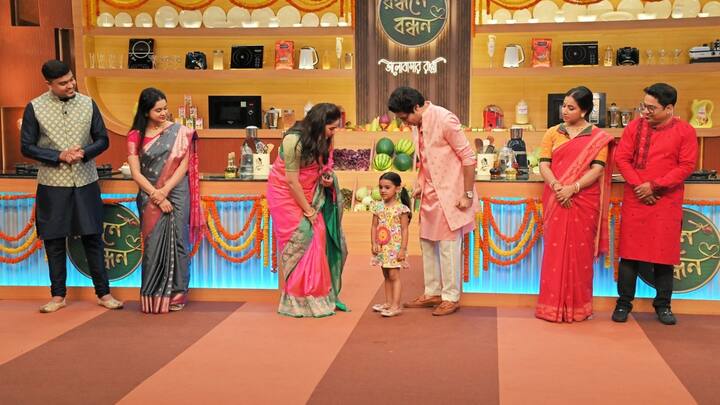 মোহনা মাইতি আসছেন নতুন ধারাবাহিক নিয়ে, এদিন রান্নার মঞ্চে, দম্পতিদের এপিসোডে থাকছেন মোহনা ও ধারাবাহিকের নায়কও।