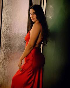 Megha Shukla topless photos: મેઘા શુક્લાની ટોપલેસ તસવીરો વાયરલ, જુઓ અભિનેત્રીનો હોટ અવતાર