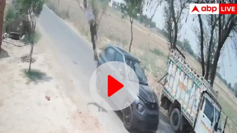 Dholpur Accident speeding car Hits youth crossing road jumped 20 feet CCTV Video ANN Watch: धौलपुर में कार से टक्कर के बाद हवा में उछला युवक, दिल दहला देगा CCTV वीडियो