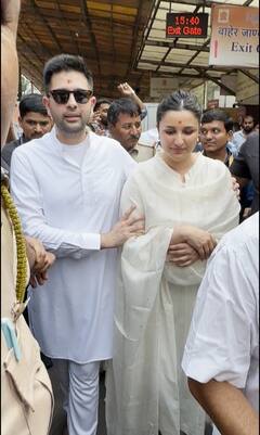 पति राघव चड्ढा संग सिद्धिविनायक मंदिर पहुंचीं परिणीति चोपड़ा, दर्शन के बाद माथे पर तिलक लगाए नजर आया कपल