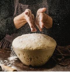 Vastu Tips for Dough Kneading: ਆਓ ਜਾਣਦੇ ਹਾਂ ਆਟੇ ਨੂੰ ਗੁੰਨਣ ਤੋਂ ਬਾਅਦ ਕਿਉਂ ਛੱਡੇ ਜਾਂਦੇ ਉਂਗਲਾਂ ਦੇ ਨਿਸ਼ਾਨ? ਪਰਿਵਾਰ ਦੀ ਖੁਸ਼ਹਾਲੀ ਦਾ ਛੁਪਿਆ ਰਾਜ਼