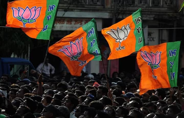 रीवा और सतना सीटों पर कांग्रेस और बीजेपी में दिलचस्प मुकाबला होने की उम्मीद है.