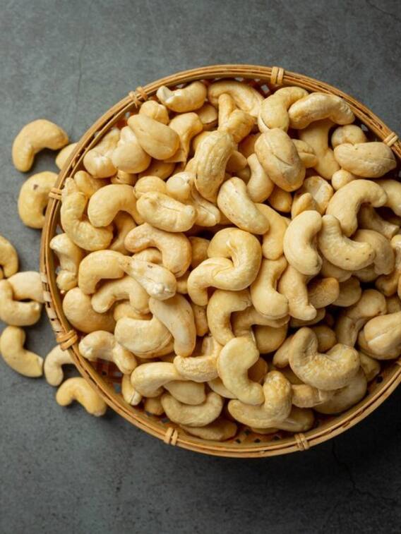 ज्यादा काजू खाने से ये दिक्कत हो सकती है