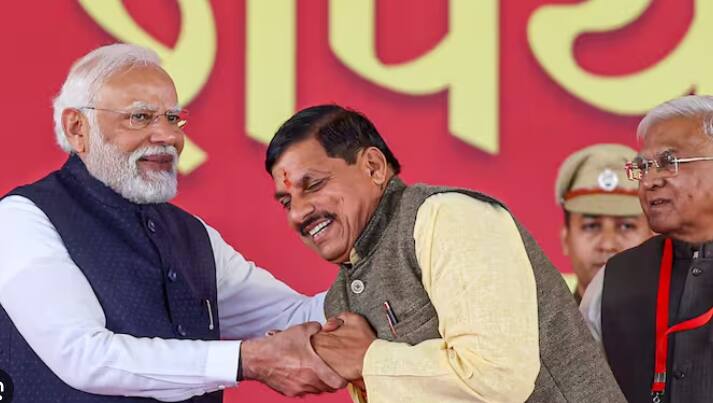 राजगढ़, खरगौन और रतलाम लोकसभा सीट पर कड़ी टक्कर देखने की उम्मीद है. माना जा रहा है कि यहां भी चौंकाने वाले नतीजे आ सकते हैं.