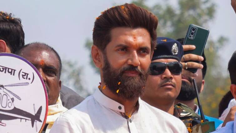 Chirag Paswan tatement regarding NDA PM Narendra Modi and AIMIM chief Asaduddin Owaisi During sixth phase of Lok Sabha elections ann Chirag Paswan: छठे चरण चुनाव के बीच चिराग पासवान का बड़ा बयान, NDA को मिल रही सीटों का आंकड़ा बताया