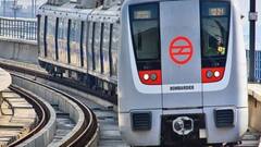 दिल्ली मेट्रो में इस चीज पर लगता है 50 रुपये का जुर्माना, जरूर याद रखें ये नियम