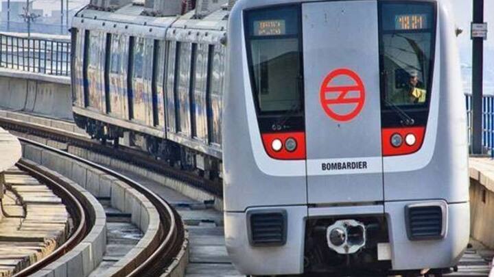 सफर में लोगों की सहायता करती है दिल्ली मेट्रो दिल्ली मेट्रो भारत की सबसे बड़ी मेट्रो रेल सेवा है.