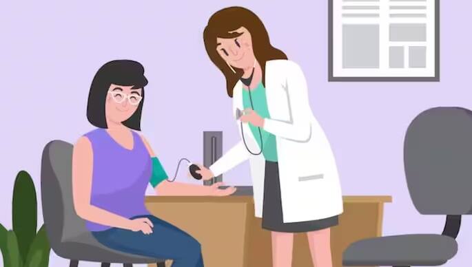 બીપી અને કોલેસ્ટ્રોલ ટેસ્ટઃ હૃદય સ્વસ્થ છે કે નહીં તે જોવા માટે સમય સમય પર બીપી અને કોલેસ્ટ્રોલ ટેસ્ટ કરાવવો જોઈએ. કારણ કે ઉંમરની સાથે હૃદયરોગનું જોખમ વધે છે. આ રોગનું જોખમ ઘટાડવા માટે કોલેસ્ટ્રોલ ટેસ્ટ કરાવવો જરૂરી છે.