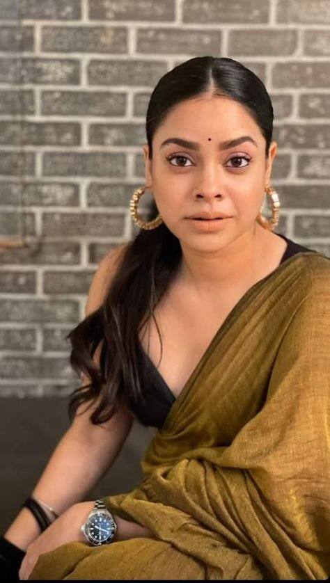 ਦਰਅਸਲ ਸੁਮੋਨਾ ਚੱਕਰਵਰਤੀ ਕਪਿਲ ਸ਼ਰਮਾ ਨਾਲ 'ਕਾਮੇਡੀ ਸਰਕਸ' ਤੋਂ ਲੈ ਕੇ 'ਦਿ ਕਪਿਲ ਸ਼ਰਮਾ ਸ਼ੋਅ' ਤੱਕ ਕੰਮ ਕਰ ਚੁੱਕੀ ਹੈ। ਇਹ ਜੋੜੀ ਸਾਲਾਂ ਤੋਂ ਪ੍ਰਸ਼ੰਸਕਾਂ ਦਾ ਮਨੋਰੰਜਨ ਕਰ ਰਹੀ ਹੈ।