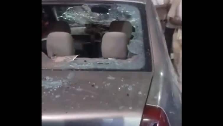Maharashtra Nagpur Speeding Car Hits 3 Mob Vandalises Mob Vandalises Car After It Hits 3 Pedestrians In Nagpur: Watch