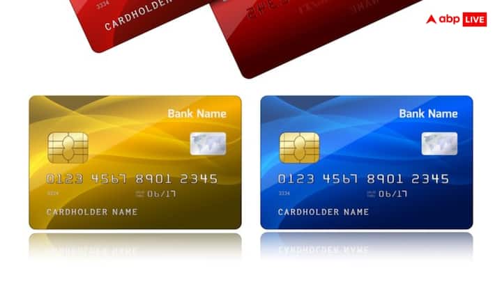 डेबिट कार्ड से तो आप सभी वाकिफ होंगे, बैंक आपको एटीएम और कैशलेस ट्रांजेक्शन के लिए एक कार्ड उपलब्ध करवाता है, जिसे डेबिट कार्ड के नाम से जानते हैं.