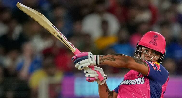 Shimron Hetmyer fined by bcci match fees for hitting stumps srh vs rr ipl qualifier 2 match BCCI Punishes Shimron Hetmyer For Smashing Stumps In Anger In SRH vs RR Qualifier 2 Match