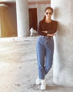 Jyothi Poorvaj : జ్యోతిరాయ్ ఏ ఫోటోలు దిగినా.. ఈ ఫోజు కచ్చితంగా ఉండాల్సిందే అనుకుంటా