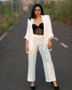 क्या कपिल शर्मा संग बिगड़ चुके हैं सुमोना चक्रवर्ती के रिश्ते ? आखिर क्यों एक्ट्रेस ने छोड़ा शो, अब सामने आई वजह