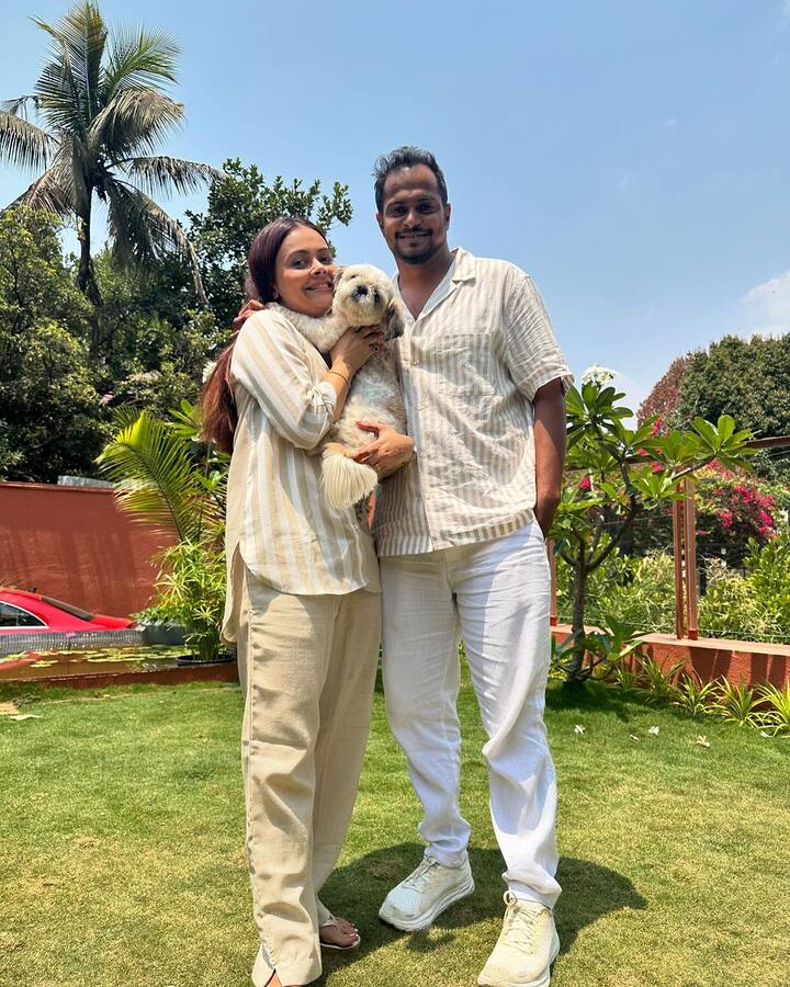 देवोलीना ने अपना एक्टिंग करियर टीवी शो ‘साथ निभाना साथिया’ से शुरू किया था. जिसमें वो गोपी बहू के किरदार में नजर आई थी.
