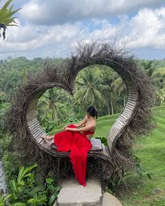 Mouni Roy Photo: મૌની રોયની બાલી વેકેશનની તસવીરો થઈ આગની જેમ વાયરલ