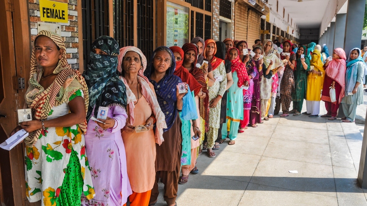 मध्य प्रदेश के अमरवाड़ा में विधानसभा का उपचुनाव  संपन्न, जानें कितना प्रतिशत हुआ मतदान