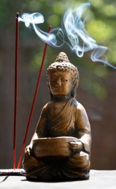 Buddha Purnima: प्यार, दोस्ती और जीवन पर गौतम बुद्ध की प्रेरणादायक बातें