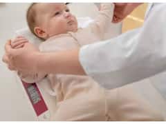 Painful vs Painless: ਬੱਚਿਆਂ ਲਈ ਕਿਹੜਾ ਵੈਕਸੀਨ ਹੈ ਜਿਆਦਾ ਸਹੀ?