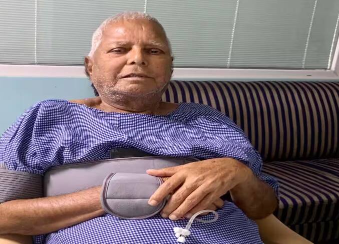 लालू ने पूछा, पहले देश पर कितना कर्ज था, अब कितना है? 𝟏𝟎 वर्षों में इन्होंने चार गुणा कर्ज क्यों बढ़ा दिया?