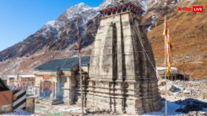 हिंदुओं के सबसे पवित्र और मुख्य धामों की यात्रा फिलहाल जारी है. लाखों श्रद्धालु रोज दर्शन के लिए पहुंच रहे हैं. जिसके चलते प्रशासन को वहां अव्यवस्थाओं का सामना करना पड़ रहा है.