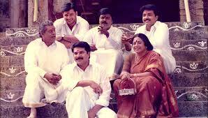 2001ம் ஆண்டு சூப்பர் குட் ஃபிலிம்ஸ் நிறுவனத்தின் தயாரிப்பில் வெளியான திரைப்படம் 'ஆனந்தம்'.