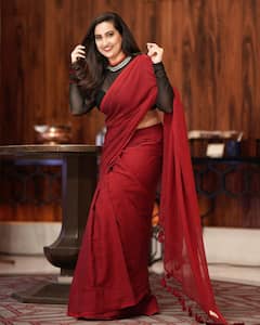 Anchor Manjusha : హాట్ రెడ్ శారీలో యాంకర్ మంజూష.. మేడమ్ ఏ చీర కట్టుకున్నా ఆ శారీకే అందమొస్తుందట