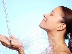 ਕੜਕਦੀ ਧੁੱਪ ਤੋਂ ਘਰ ਆਉਣ ਦੇ ਤੁਰੰਤ ਬਾਅਦ ਕੀ ਨਹਾਉਣਾ ਚਾਹੀਦਾ, ਕੀ ਇਸ ਨਾਲ ਵੀ ਕੋਈ ਸਮੱਸਿਆ ਹੋ ਸਕਦੀ ਹੈ?