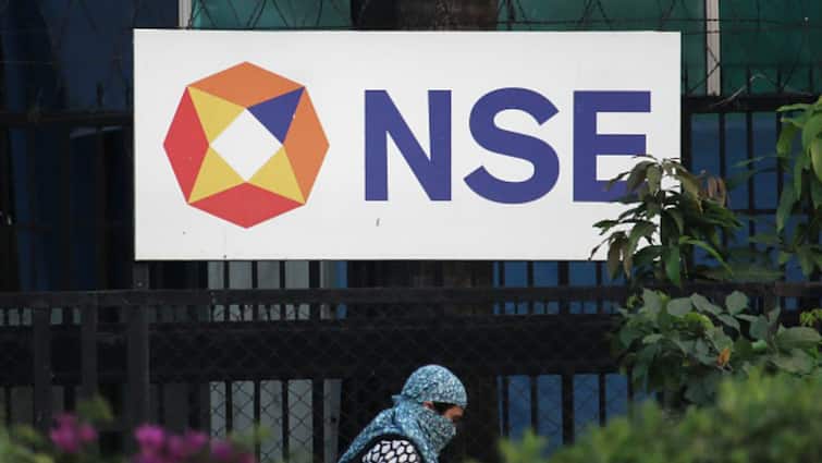 NSE Lowers Tick Size For Stocks Priced Under Rs 250 To Enhance Liquidity NSE Lowers Tick Size For Stocks Priced Under Rs 250 To Enhance Liquidity
