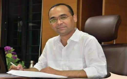 Rajkot Gamezone Fire Commissioner of Rajkot Municipal Corporation removed Rajkot Gamezone Fire: અગ્નિકાંડને લઈ રાજકોટ મનપા કમિશનરને હટાવાયા, ડીપી દેસાઈ બન્યા નવા કમિશનર 