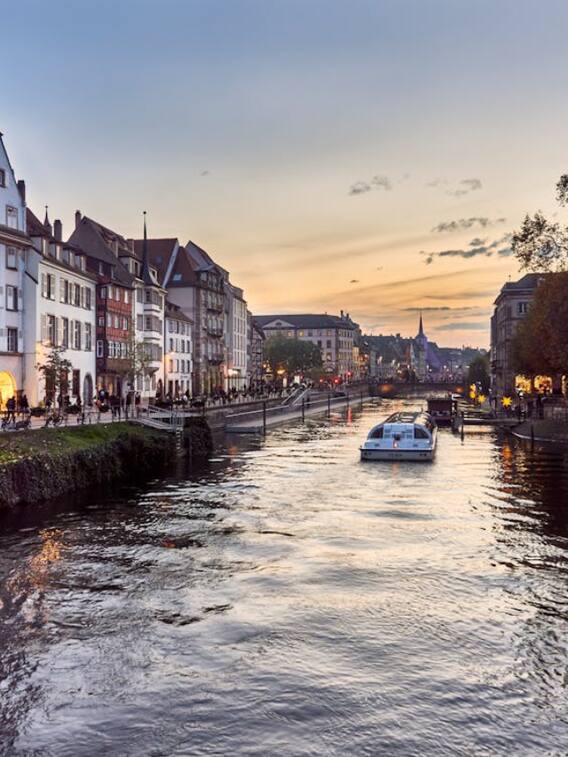 सागर, नदी, नहर में क्या फर्क होता है?