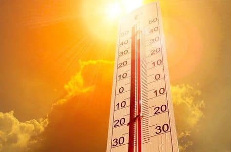 ਚੰਡੀਗੜ੍ਹ 'ਚ ਗਰਮੀ ਨੇ ਤੋੜੇ ਸਾਰੇ ਰਿਕਾਰਡ, ਪਾਰਾ 44 ਤੋਂ ਪਾਰ