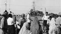 Remembering Jawaharlal Nehru On His Death Anniversary: Photos From Funeral Of India's First PM