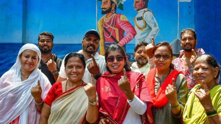 तेलंगाना को लेकर निवेशक ने बताया कि मुख्यमंत्री रेवंत रेड्डी से हमारी मुलाकात हुई. वह कांग्रेस के नए जनरेशन के नेता हैं. उन्होंने कहा कि विचारधारा लाइब्रेरी में रखी जाने वाली चीज है. उन्होंने बताया कि यहां सिर्फ बीजेपी-कांग्रेस की लड़ाई है, यहां तक कि बीआरएस भी लड़ाई में नहीं है. तेलंगाना में कांग्रेस अभी आगे चल रही है और बीजेपी दूसरे नंबर पर है. यहां पर राष्ट्रीय पार्टियों का दबदबा देखने को मिल रहा है.