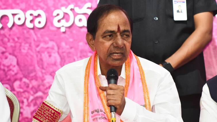 Telegana BRS MLA Poaching Case Daughter ED Probe KCR Tried To Use 'BRS MLA Poaching Case' To Negotiate With BJP Over Daughter's ED Probe: Former Cop