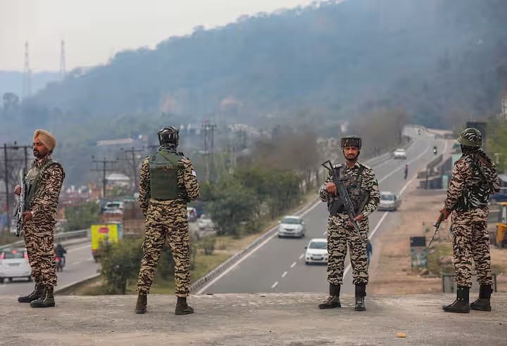 चयनित उम्मीदवार को 55 हजार रुपये प्रति माह वेतन दिया जाएगा.