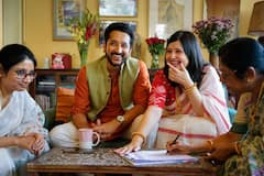 Parambrata-Piya: সবার আড়ালে নতুন জীবন শুরু, ৬ মাস পরে প্রকাশ্যে এল পরমব্রত-পিয়ার বিয়ের অ্যালবাম