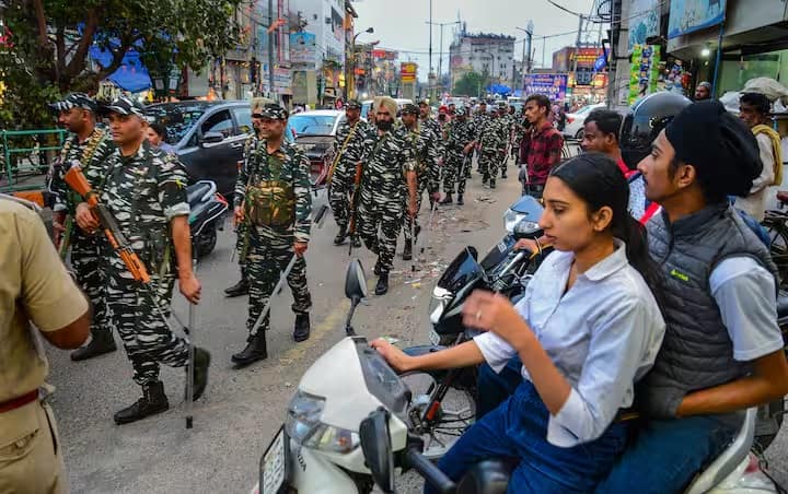 उम्मीदवारों को इंटरव्यू के लिए जरूरी दस्तावेजों के साथ 17 जून को प्रशिक्षण निदेशालय, ईस्ट ब्लॉक नंबर 10, लेवल 7, आरके पुरम, नई दिल्ली, 110066 पर पहुंचना होगा।