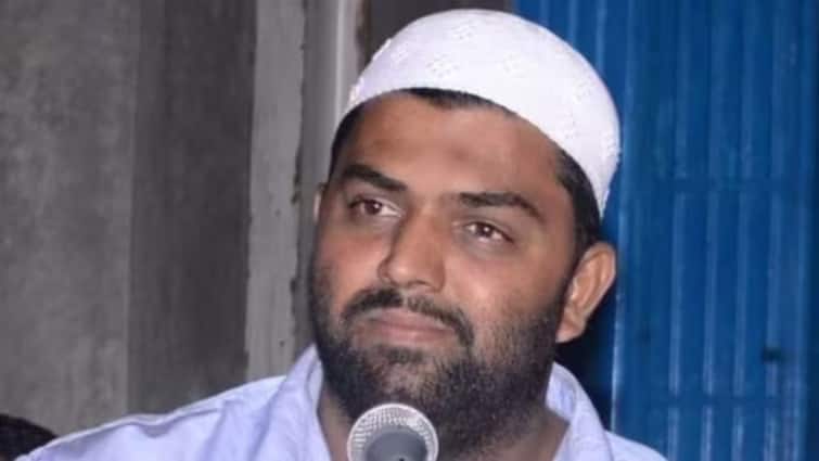 Malegaon Former Mayor Abdul Malik Yunus Isa firing case big update two arrested Nashik Maharashtra Marathi News मालेगाव : अब्दुल मलिक गोळीबार प्रकरणी मोठी अपडेट, घटनास्थळी दोन्ही बाजूंनी फायरिंग, आतापर्यंत दोघांना बेड्या