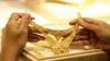 Latest Gold Silver Rate: தங்கம் விலை உயர்வு.. தறிகெட்டு ஏறிய வெள்ளி விலை.. எகிறும் ஆபரணங்கள் விலை.. இன்றைய நிலவரம்..!