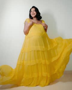 Amala Paul : ప్రెగ్నెన్సీ ఫోటోషూట్ చేసుకోవాలనుకుంటే అమలా పాల్ స్టైల్​ని ఫాలో అయిపోండి